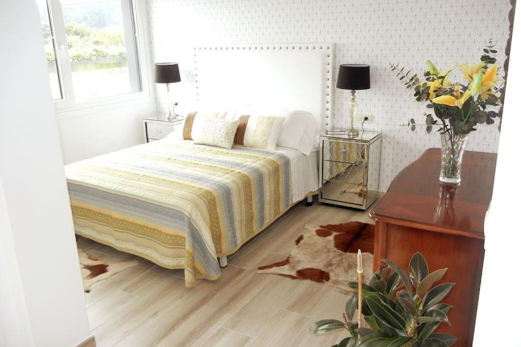 Chalet De Diseno Moderno En Sanxenxo Kültér fotó